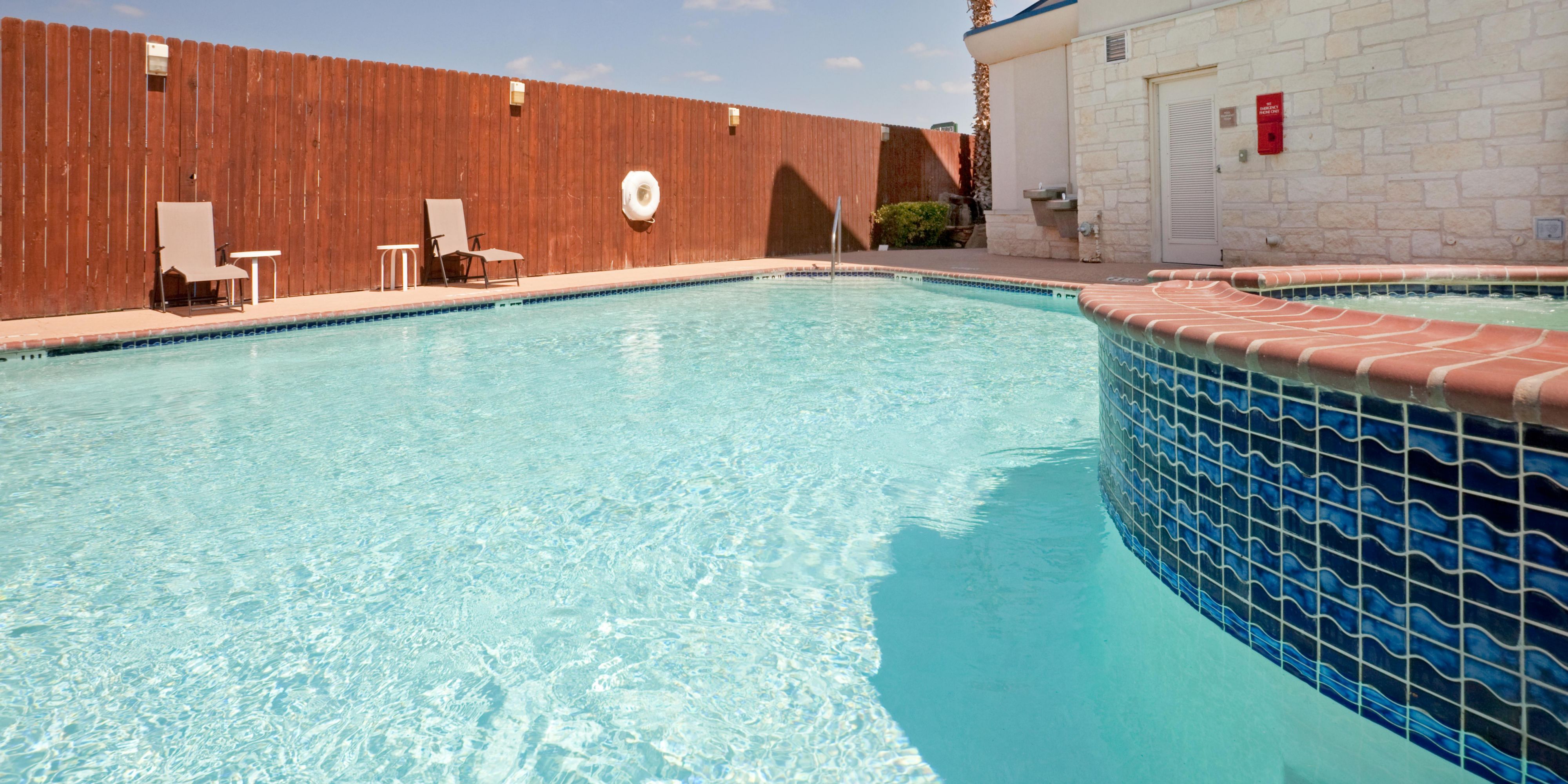 Holiday Inn Express Hotel and Suites Bastrop, an Ihg Hotel