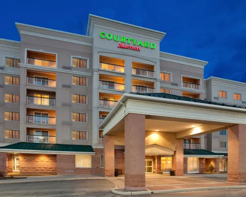 Courtyard Toronto Mississauga/Meadowvale Hotels near Lisgar