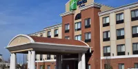 Holiday Inn Express & Suites Pratt