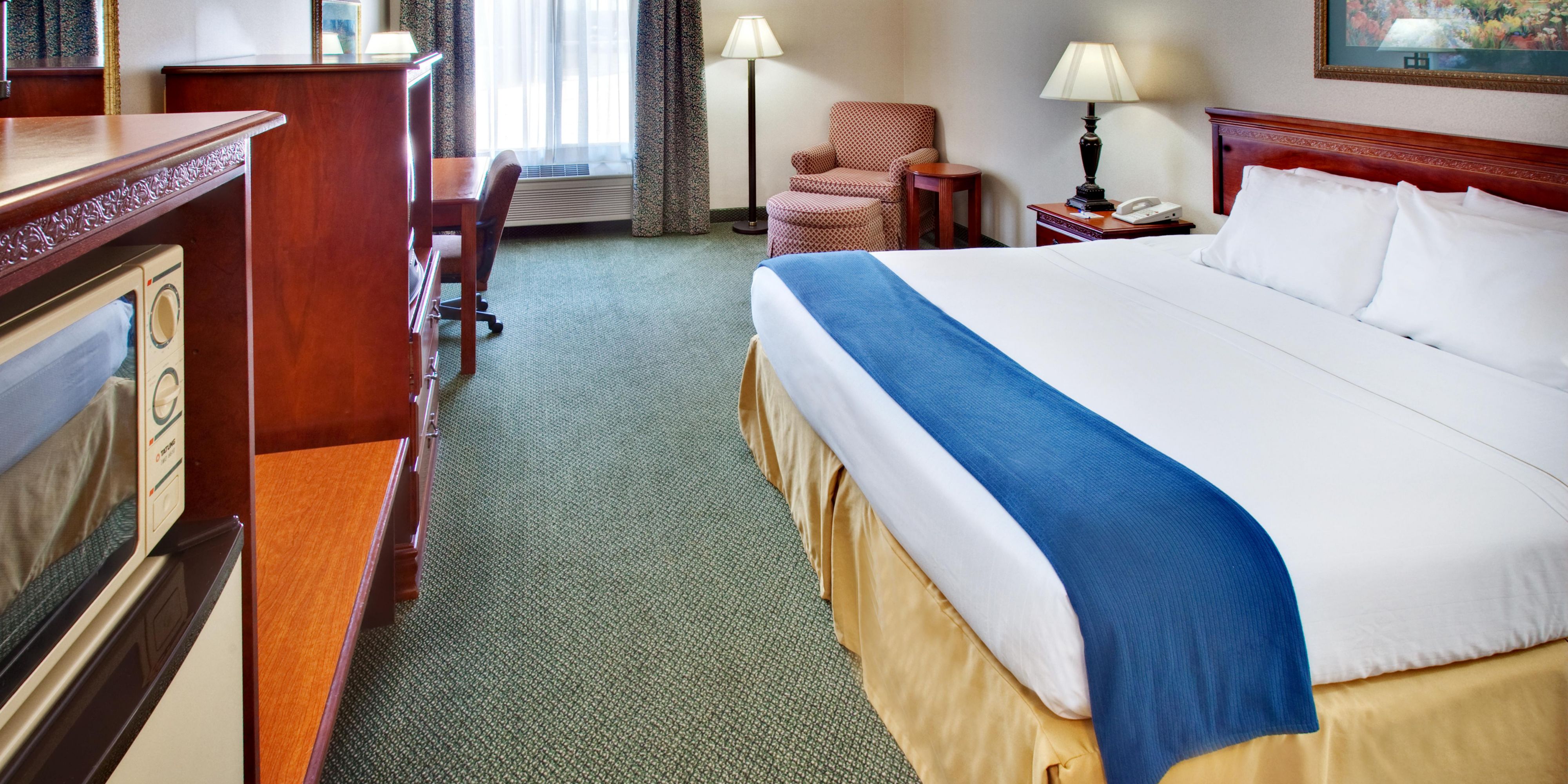 Holiday Inn Express & Suites Clinton, an Ihg Hotel