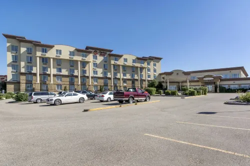 Clarion Hotel & Conference Center Sherwood Park Hotel di Sherwood Park