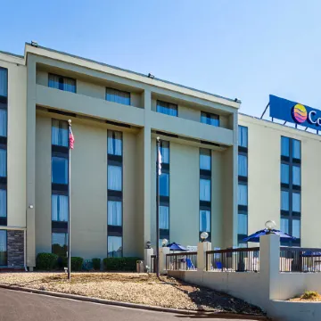 Comfort Inn & Suites Durham Near Duke University