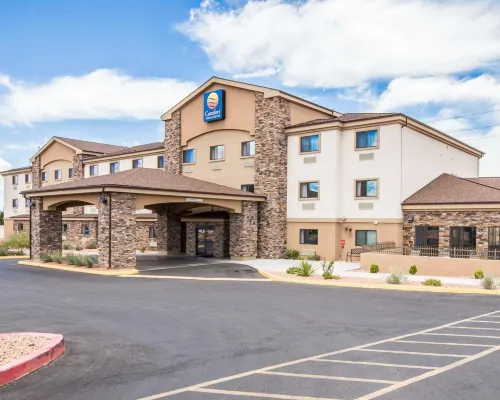 Comfort Inn & Suites Page at Lake Powell Hotels in Page