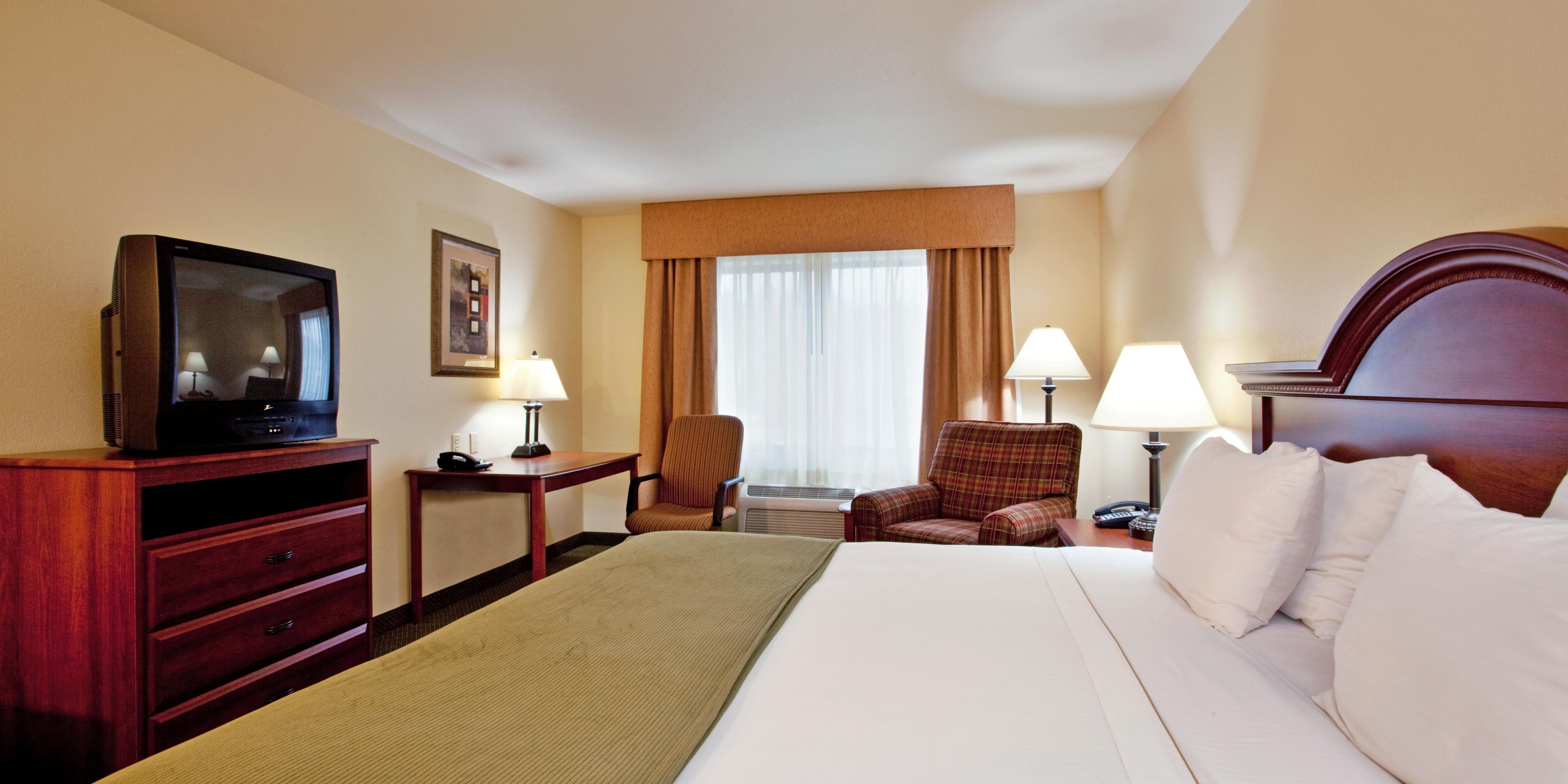 Holiday Inn Express Hotel & Suites Claypool Hill -Richlands Area, an Ihg Hotel