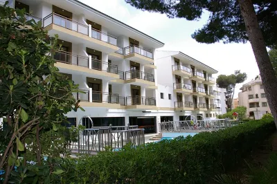Guya Wave Hotel