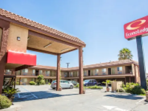 ロードウェイ イン カーソン、ロサンゼルス サウス カーソンのホテル