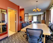 Comfort Suites Airport Hotels in Brandon