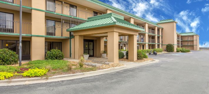 Quality Inn Carolina Oceanfront Hotels in Kill Devil Hills