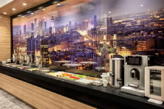 Golden Tulip Warsaw Airport