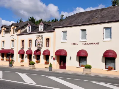 Logis Hôtel-Restaurant la Croix Couverte Hotels in Mayenne