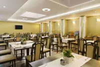 Ramada by Wyndham Iasi City Centre - breakfast