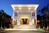 The Old Phuket - Karon Beach Resort Hotel in zona In Balance Spa
