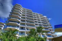 Solnamara Beachfront Apartments Các khách sạn gần Tumgun Lookout
