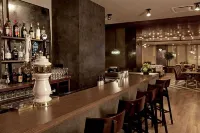 Hotel Lincoln Hotels in Chicago