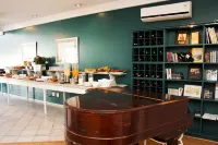 Vitória Hotel Residence NewPort