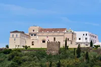 Pousada Castelo de Alcacer do SAL Hoteles cerca de Igreja da Nossa Senhora da Graça