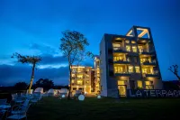 La Terrace Resort Hotels in der Nähe von Dolsandaegyo Bridge