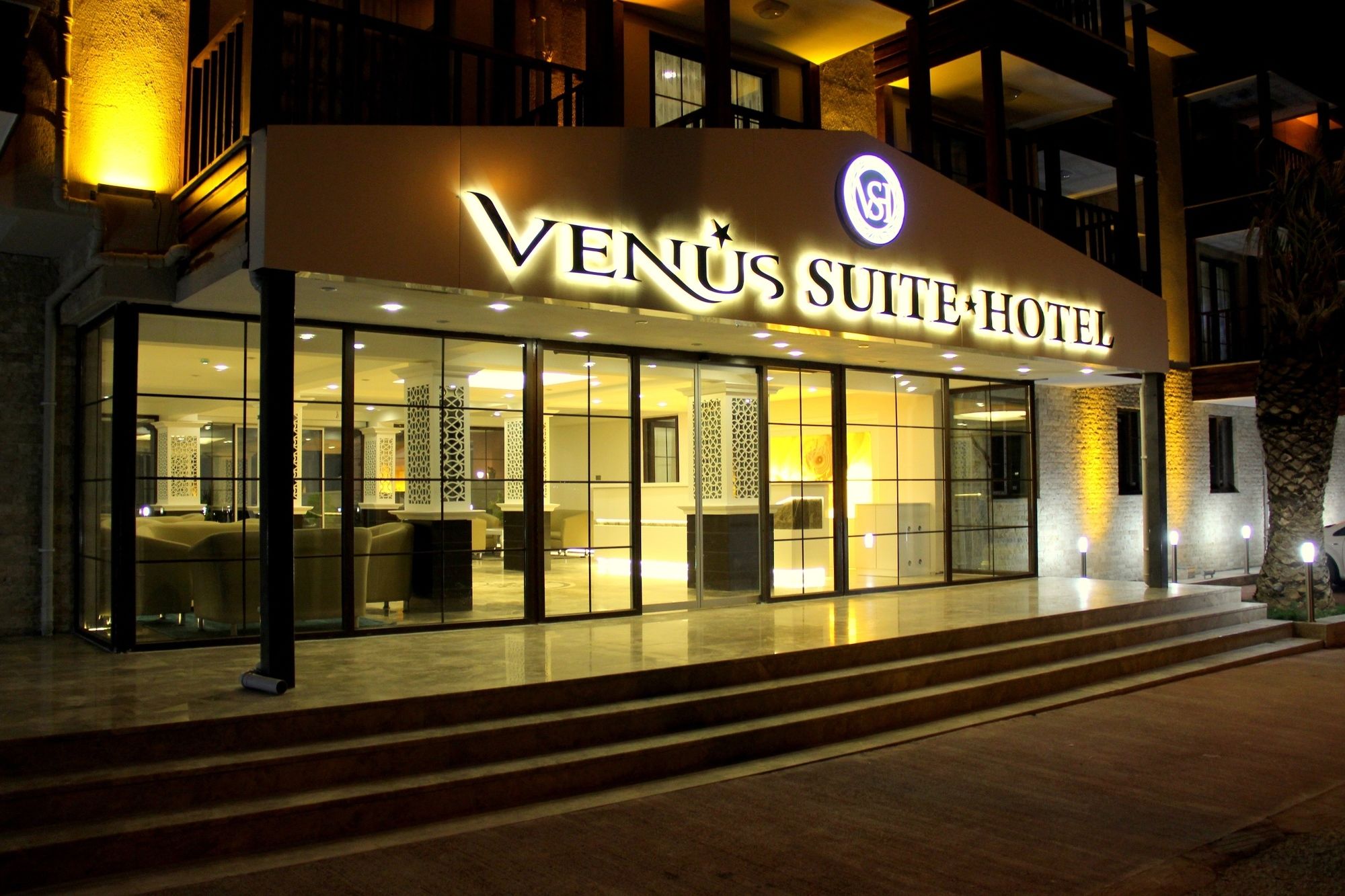 Venus Suite Hotel
