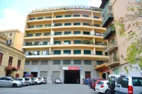 Piazza Marina