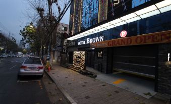 Daegu Dongdaegu Station Hotel Brown