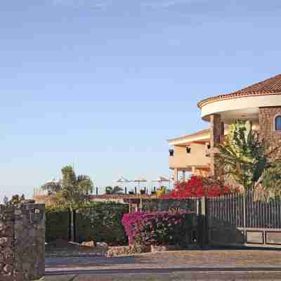 Casa Leon Royal Retreat Hotel Exterior