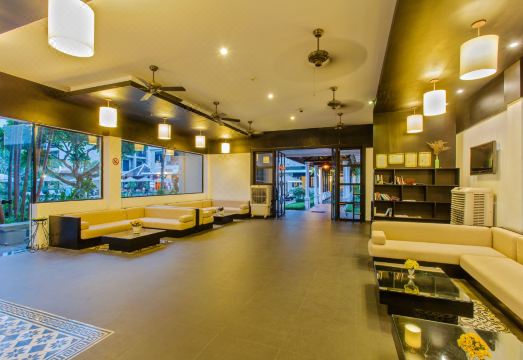 호이 안 히스토릭 호텔 조식 뷔페 또는 수영장