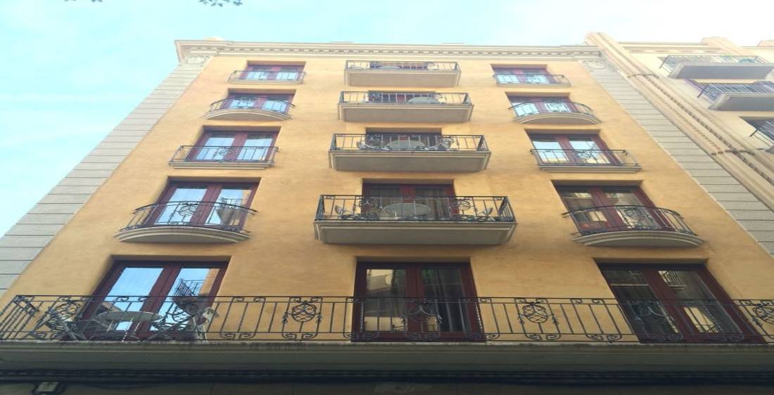 Barcelona Apartment Milà-Barcelona Updated 2022 Room Price-Reviews & Deals  | Trip.com