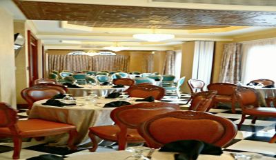 Restaurant The Luneta Hotel Manila Photo