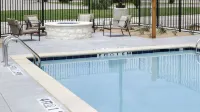 Country Inn & Suites by Radisson, New Braunfels, TX - Pool