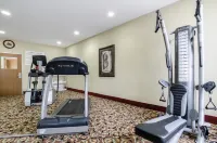 Super 8 by Wyndham Great Bend - Phòng tập thể hình