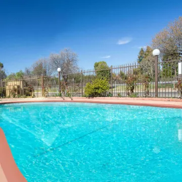 Super 8 by Wyndham Chico