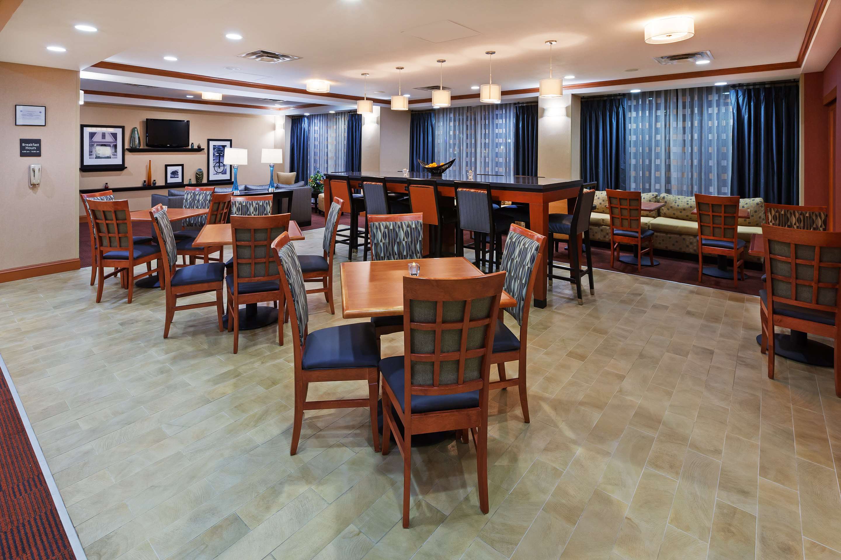 Holiday Inn Express : Hillsboro I-35, an Ihg Hotel