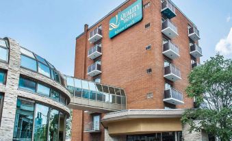 Quality Hotel Fallsview Cascade