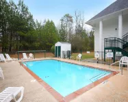 Quality Inn Carrollton Medical Center - Pools