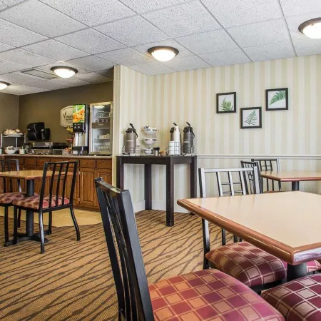 Sleep Inn & Suites