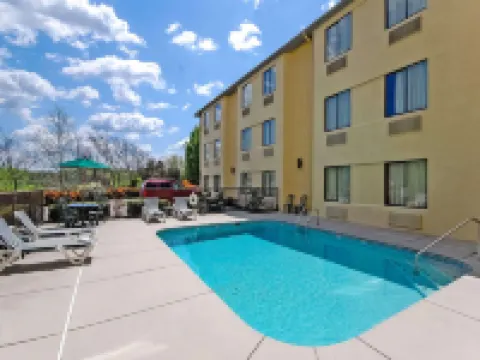 クラリオン ポイント セビアビル-ピジョン フォージ セバービルのホテル