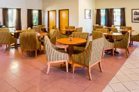 Econo Lodge - breakfast