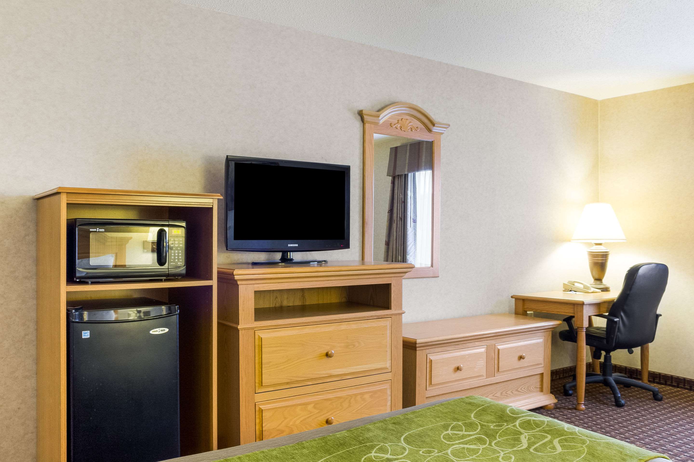 Comfort Inn and Suites Custer