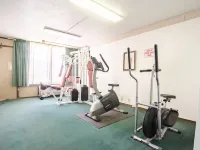OYO飯店-格林斯伯勒東I40 布蘭伍德附近的飯店