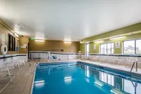 Quality Inn Coralville - Iowa River Landing
