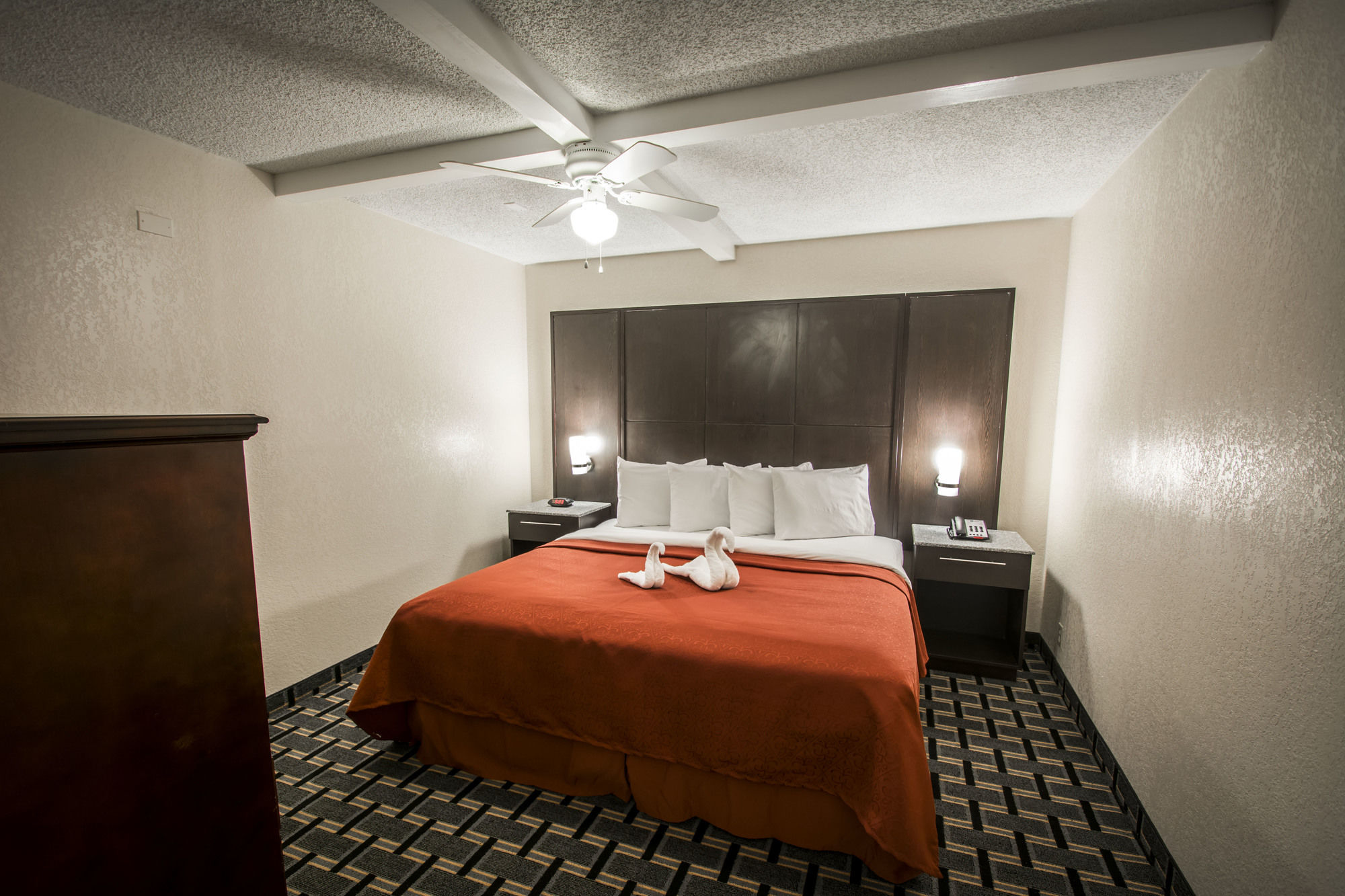 Quality Inn & Suites Sebring North at Sun 'N Lake