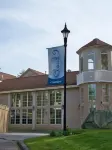 Senator Inn & Spa Hotels near Lithgow Public Library
