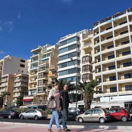 Sliema Marina Hotel Отели в г. Слима