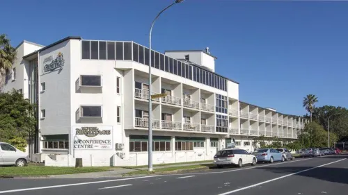 Hotel Armitage and Conference Centre فنادق في تاورانغا