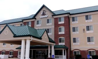 Town & Country Inn and Suites