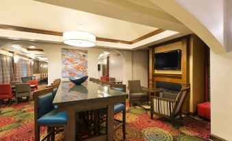 Holiday Inn Express & Suites Little Rock-West