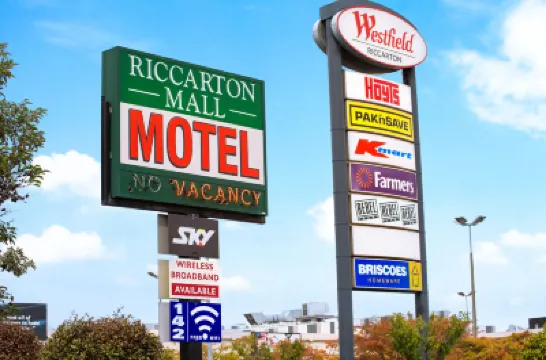 Riccarton Mall Motel Hotels near Avonhead