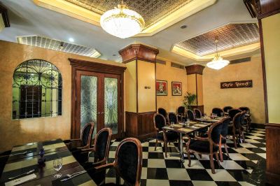 Restaurant The Luneta Hotel Manila Photo