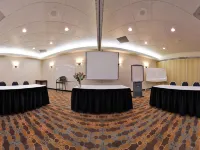 Hampton Inn & Suites by Hilton Calgary-University Northwest Hotels near Calgary Zoo C train