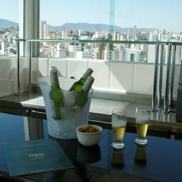 Ímpar Suítes Cidade Nova - Housity